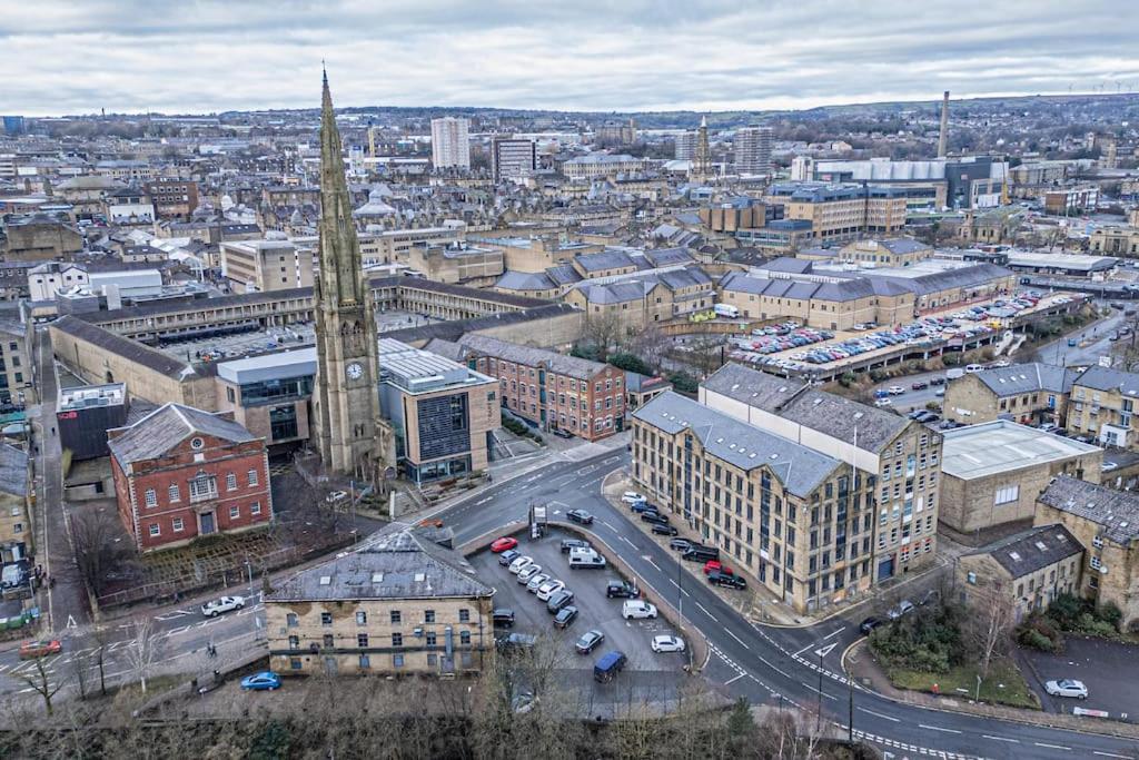 Chic Mill Conversion Beside Piece Hall & Eureka! Halifax Ngoại thất bức ảnh